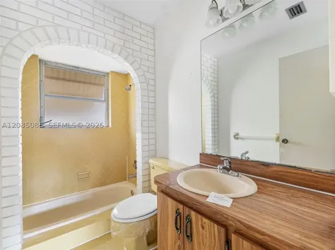 2862 SW 13th Court Deerfield Beach FL 33442