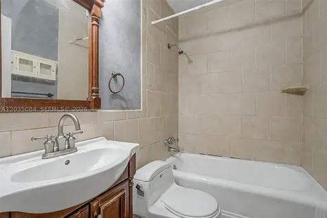 583 NW 47th Street Miami FL 33127
