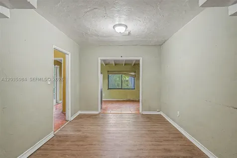583 NW 47th Street Miami FL 33127