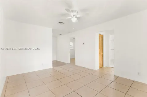 4120 SW 19th Street West Park FL 33023