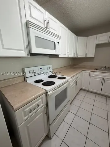 14850 Naranja Lakes Boulevard Homestead FL 33032