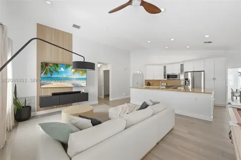 1975 Water Ridge Drive Weston FL 33326