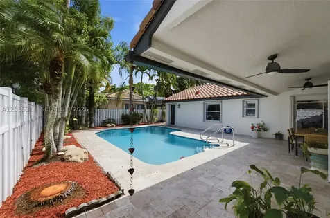 1975 Water Ridge Drive Weston FL 33326