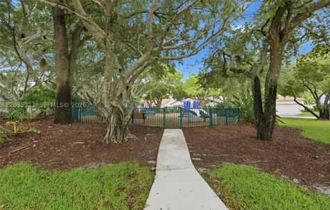 1975 Water Ridge Drive Weston FL 33326