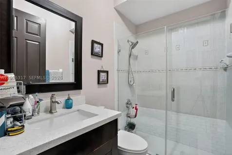 8216 SW 166th Place Miami FL 33193