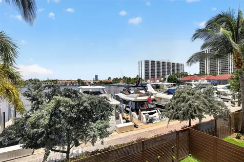 3750 Yacht Club Drive Aventura FL 33180