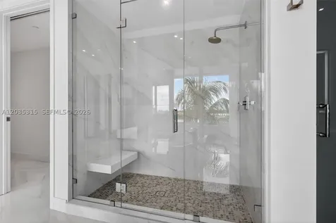3750 Yacht Club Drive Aventura FL 33180