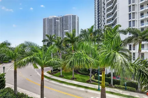 3750 Yacht Club Drive Aventura FL 33180