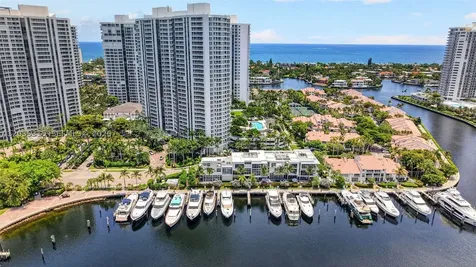 3750 Yacht Club Drive Aventura FL 33180