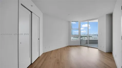555 NE 34th Street Miami FL 33137