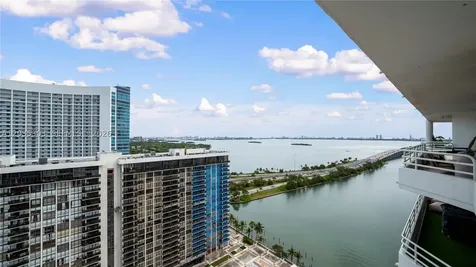 555 NE 34th Street Miami FL 33137