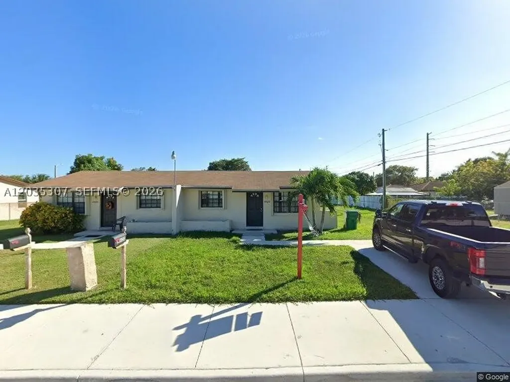 10622 SW 174th Terrace Miami FL 33157