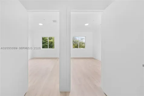 32 NW 14th Avenue Miami FL 33125