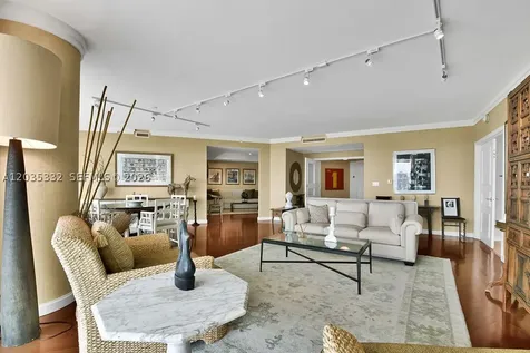 19955 NE 38th Court Aventura FL 33180