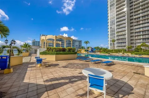 7601 E Treasure Drive North Bay Village FL 33141