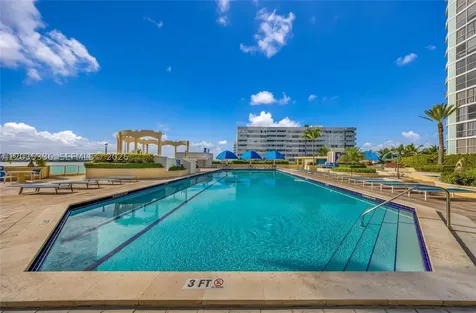 7601 E Treasure Drive North Bay Village FL 33141
