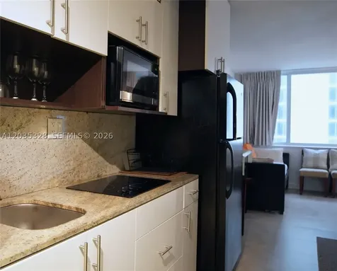 19201 Collins Avenue Sunny Isles Beach FL 33160