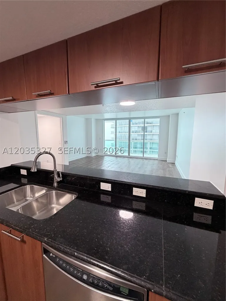 1800 N Bayshore Drive Miami FL 33132