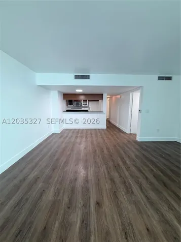 1800 N Bayshore Drive Miami FL 33132