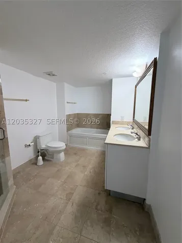 1800 N Bayshore Drive Miami FL 33132