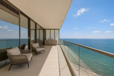 18975 Collins Avenue Sunny Isles Beach FL 33160