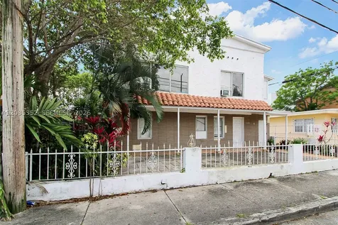 1260 SW 10th Street Miami FL 33135