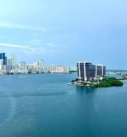 3530 Mystic Pointe Drive Aventura FL 33180