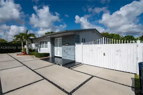 3030 SW 96th Avenue Miami FL 33165