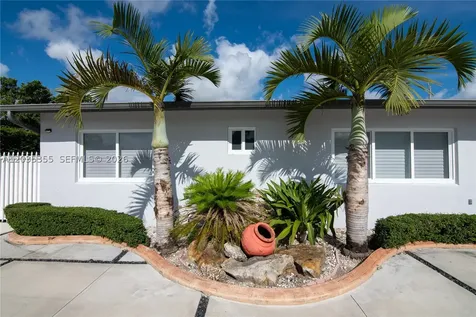 3030 SW 96th Avenue Miami FL 33165