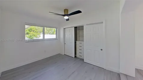 3030 SW 96th Avenue Miami FL 33165