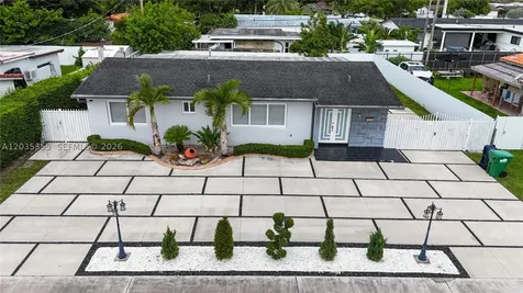 3030 SW 96th Avenue Miami FL 33165