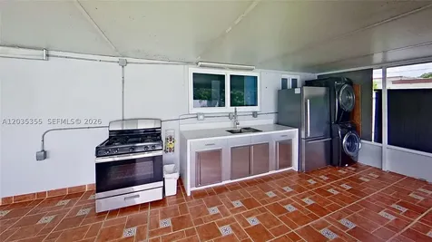 3030 SW 96th Avenue Miami FL 33165