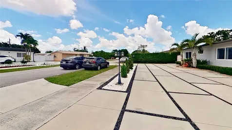 3030 SW 96th Avenue Miami FL 33165
