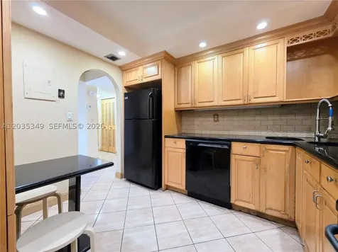 2780 NE 183rd Street Aventura FL 33160