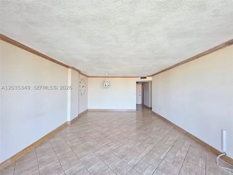 2780 NE 183rd Street Aventura FL 33160