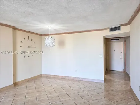 2780 NE 183rd Street Aventura FL 33160