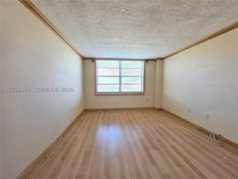 2780 NE 183rd Street Aventura FL 33160