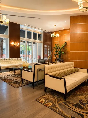253 NE 2nd Street Miami FL 33132