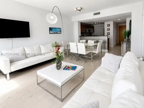 253 NE 2nd Street Miami FL 33132