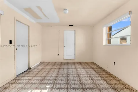 151 E 16th Street Hialeah FL 33010