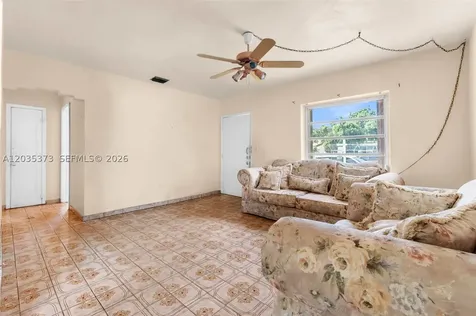 151 E 16th Street Hialeah FL 33010