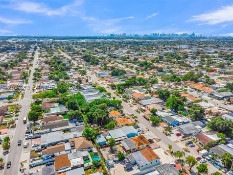 151 E 16th Street Hialeah FL 33010
