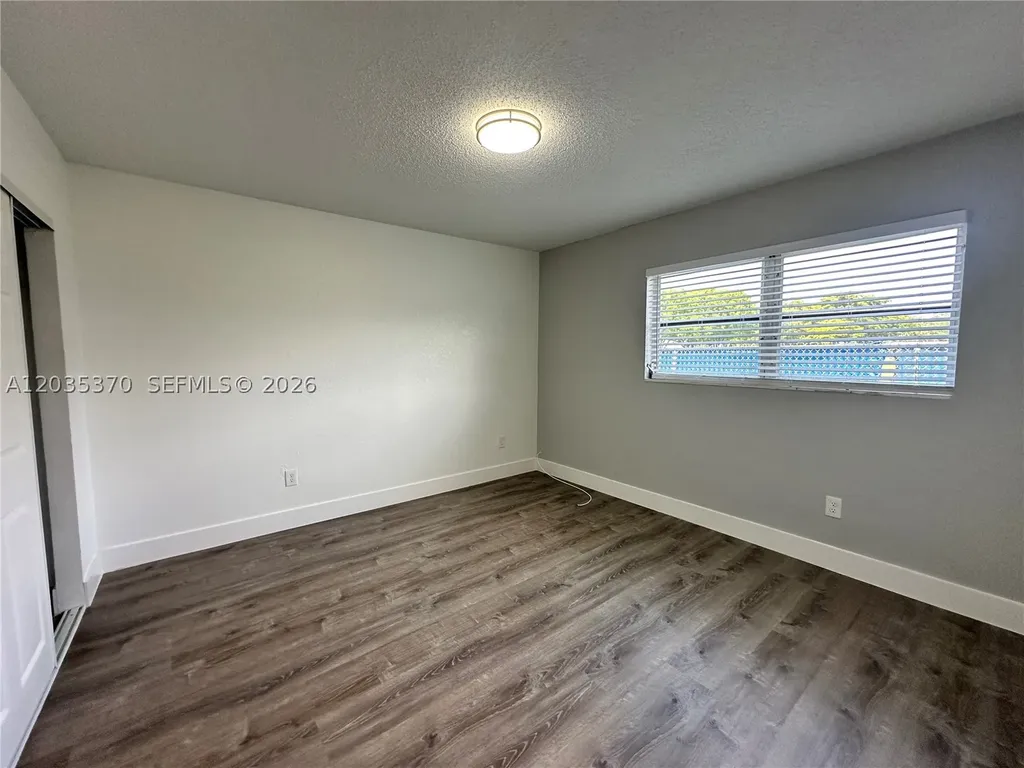 2910 Pierce Street Hollywood FL 33020