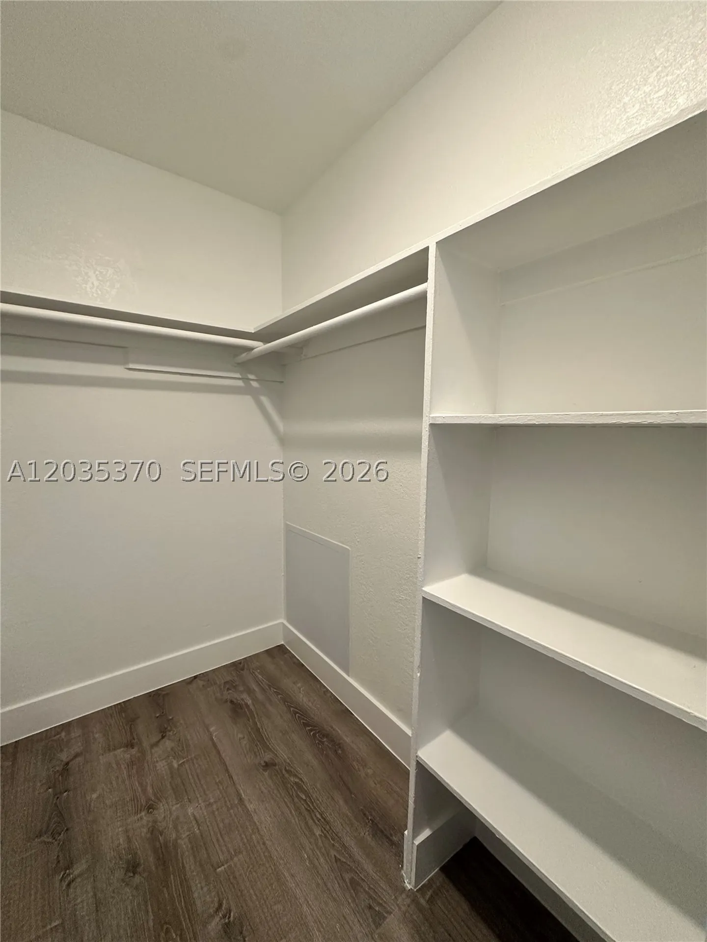 2910 Pierce Street Hollywood FL 33020