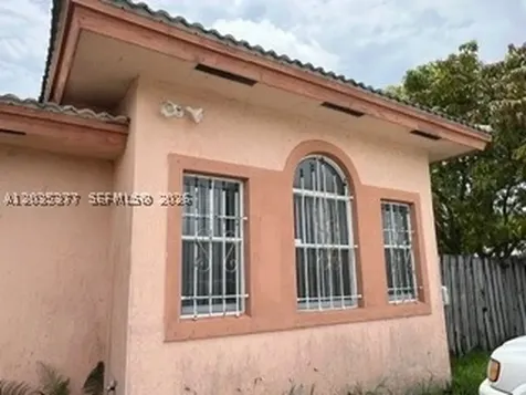 18021 SW 138th Place Miami FL 33177