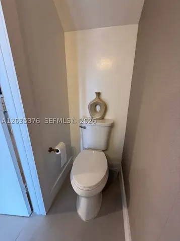 431 NW 82nd Avenue Miami FL 33126