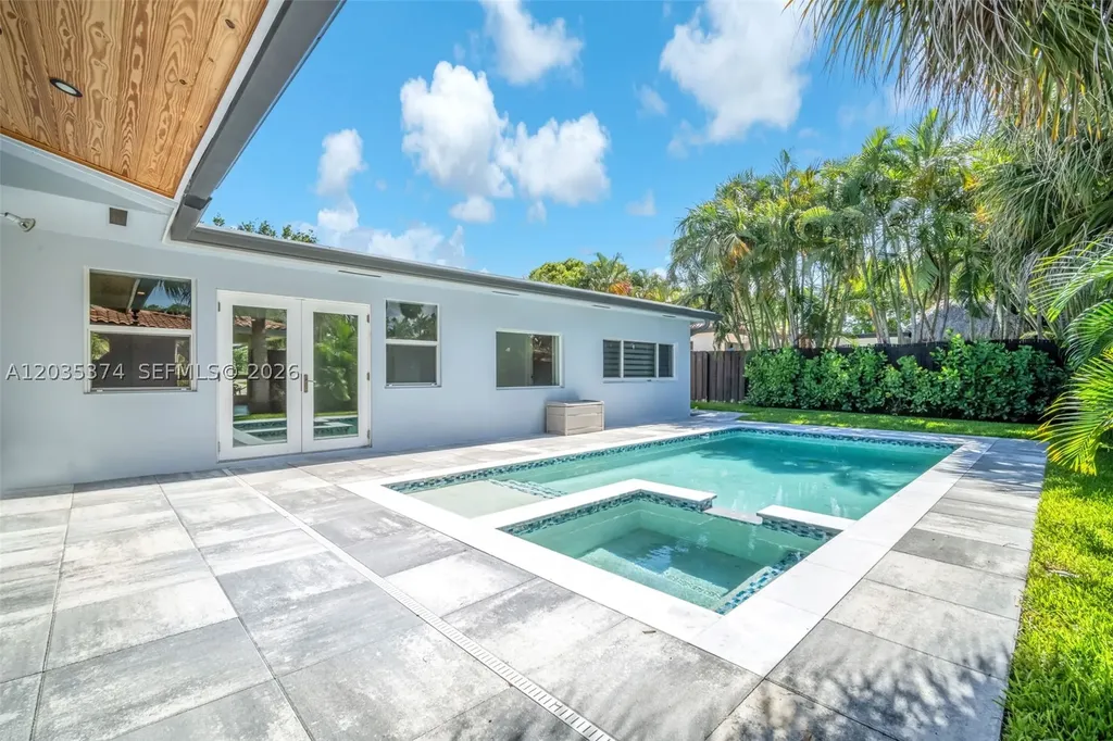2179 NE 59th Court Fort Lauderdale FL 33308