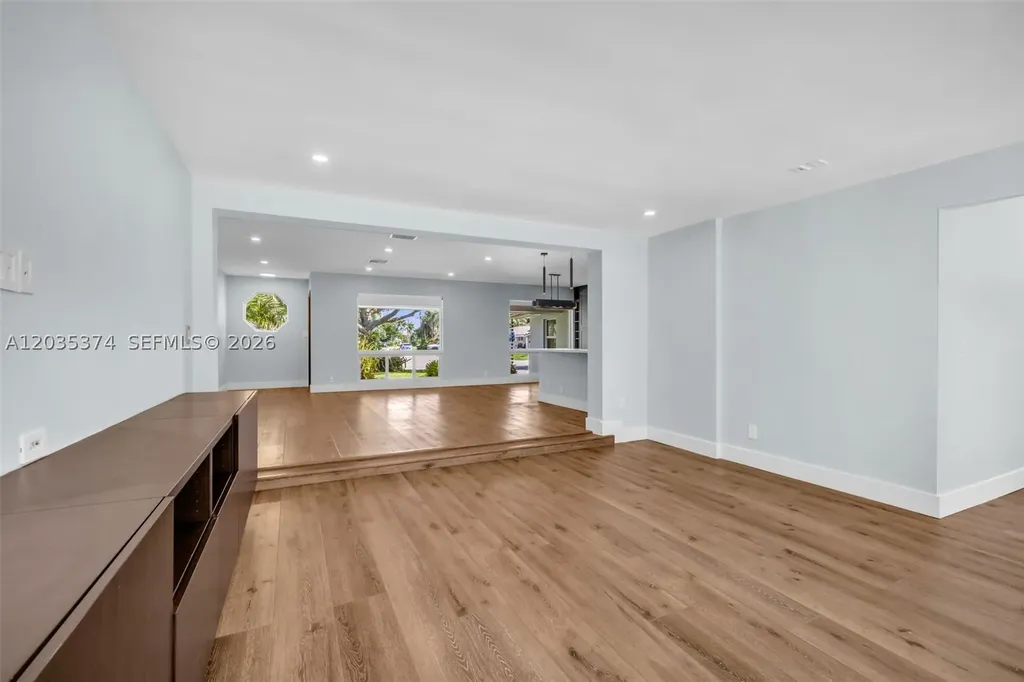 2179 NE 59th Court Fort Lauderdale FL 33308