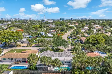 2179 NE 59th Court Fort Lauderdale FL 33308