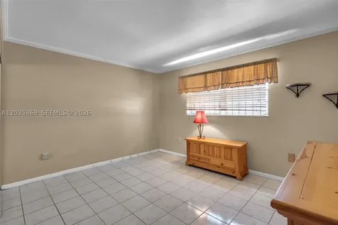 1757 W 57th Street Hialeah FL 33012